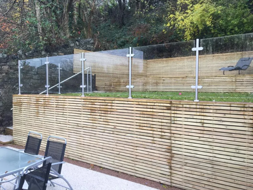 DD Glass Balustrades