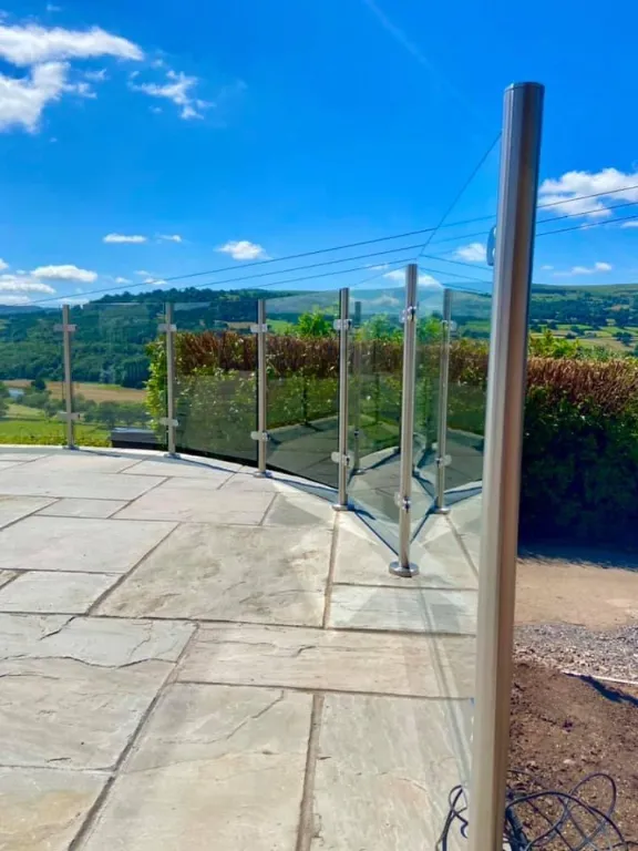 DD Glass Balustrades